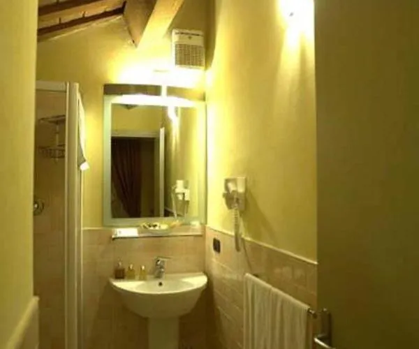 Il Pagliericcio - Smart Dentro Le Mura 4* فيرّارا