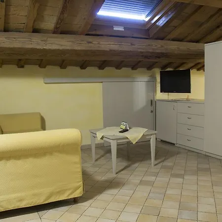 Il Pagliericcio - Smart Dentro Le Mura Pensionat 4*