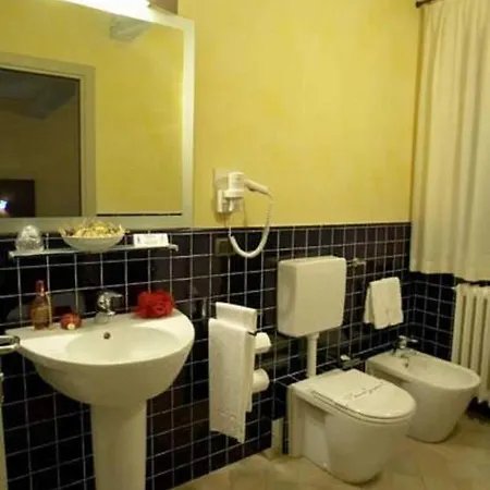 Il Pagliericcio - Smart Dentro Le Mura Pensionat 4*