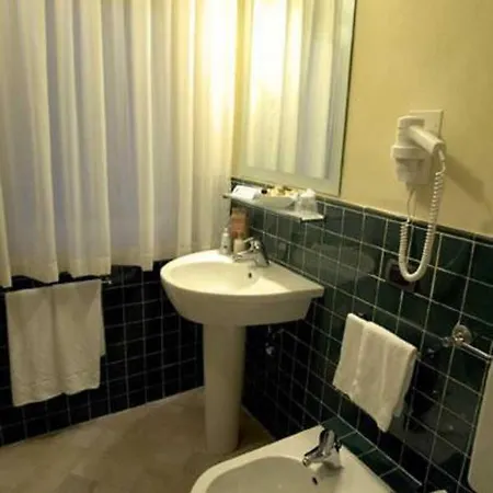 Il Pagliericcio - Smart Dentro Le Mura 4* フェラーラ