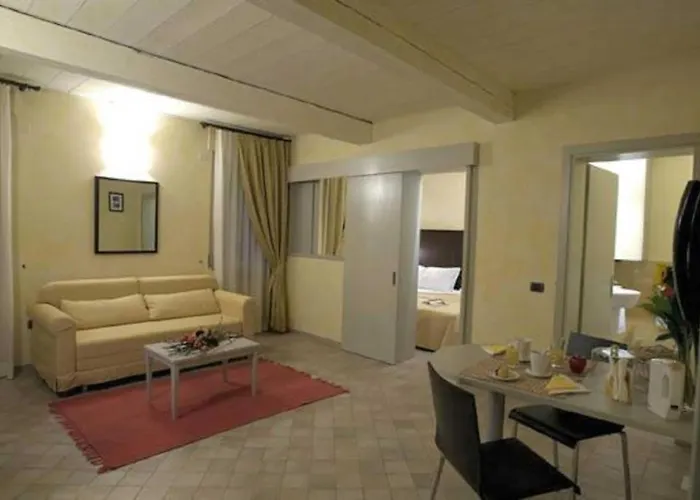 Il Pagliericcio - Smart Dentro Le Mura Gasthuis 4*